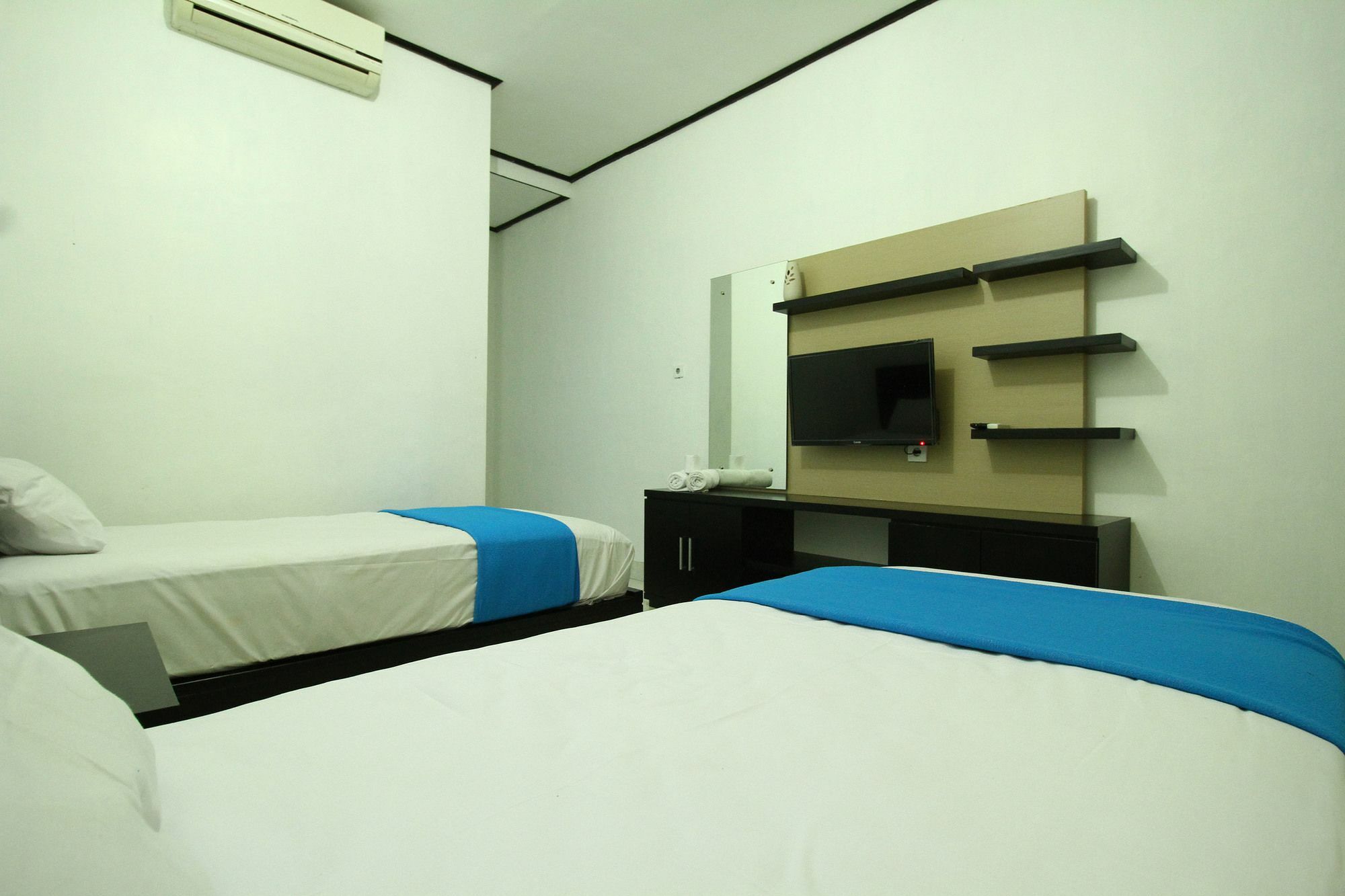 Dua Dara Inn Kuta 레기안 외부 사진