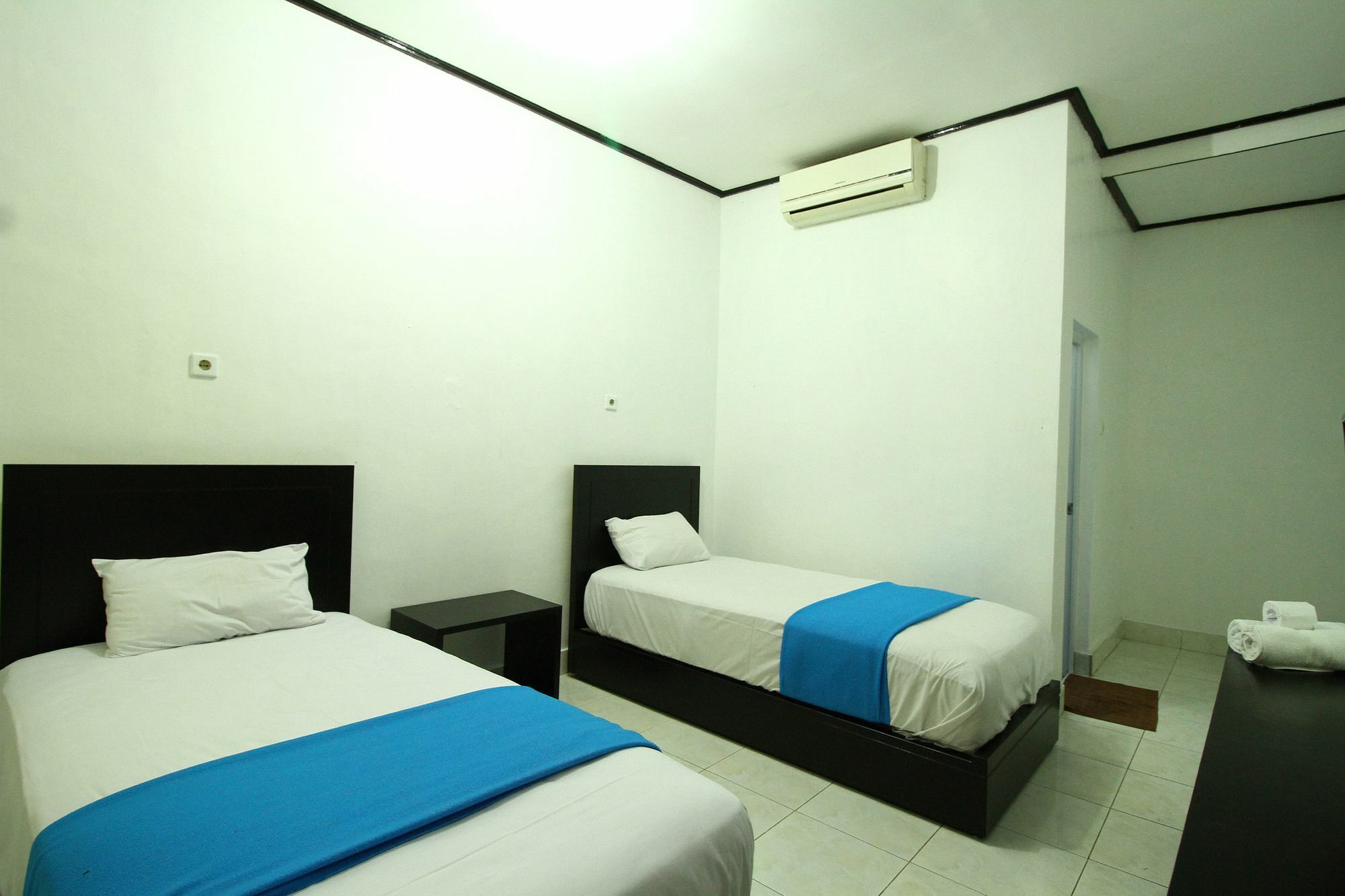Dua Dara Inn Kuta 레기안 외부 사진