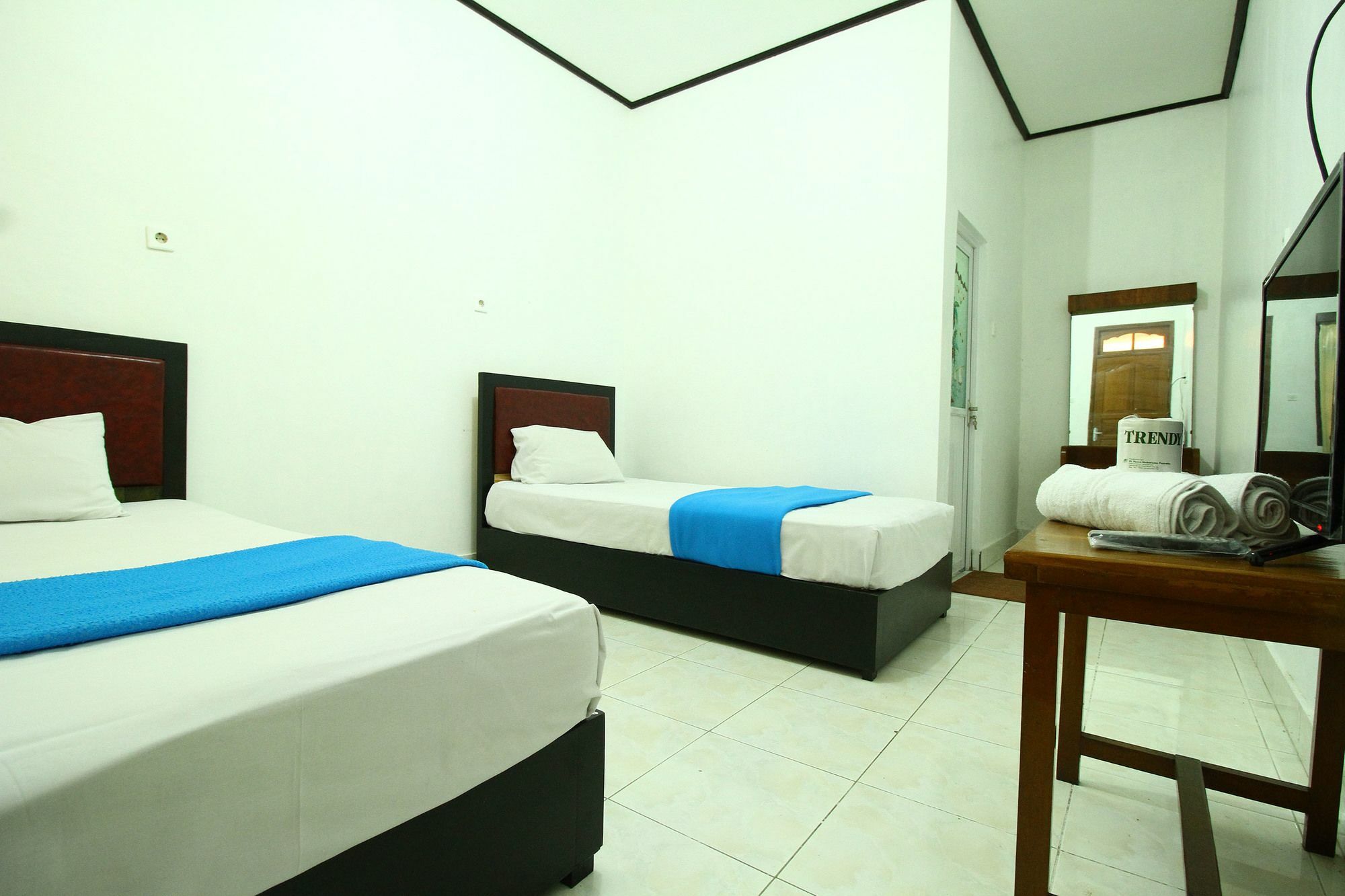 Dua Dara Inn Kuta 레기안 외부 사진