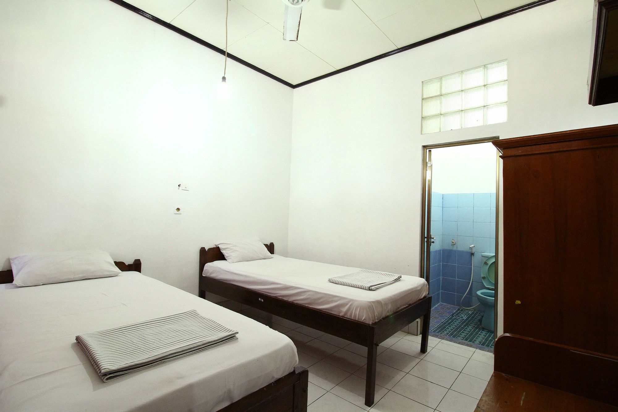 Dua Dara Inn Kuta 레기안 외부 사진