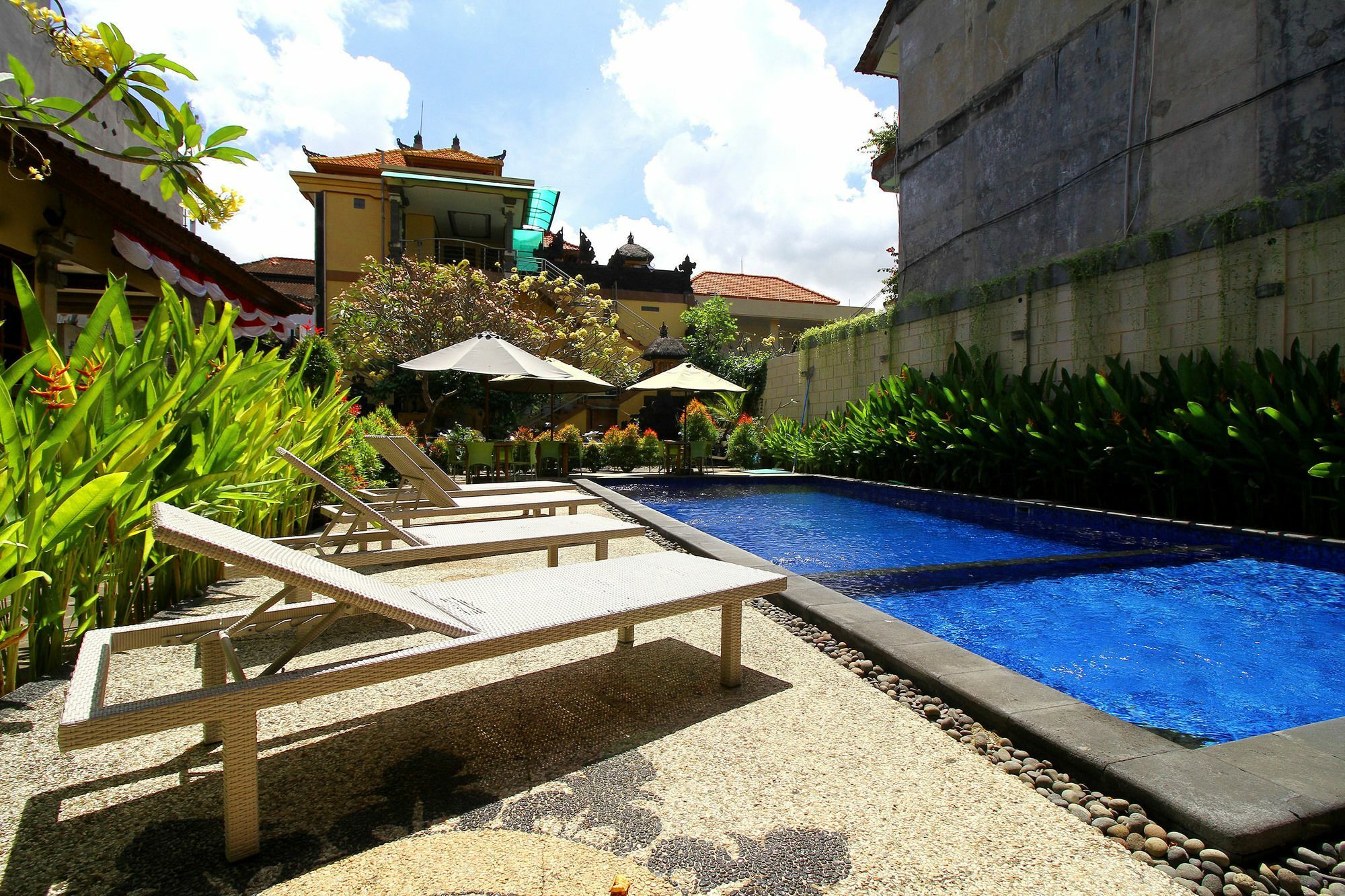 Dua Dara Inn Kuta 레기안 외부 사진